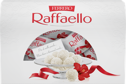 Конфеты RAFFAELLO с цельным миндальным орехом в кокосовой обсыпке, 240г, детальное фото