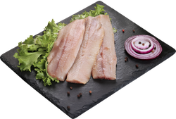 Сельдь Атлантическая малосоленая ЛЕНТА FRESH в солевой заливке, филе, 
весовая, крупный план