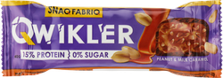 Батончик SNAQ FABRIQ Qwikler Мягкий грильяж, с арахисом, глазированный, 40г, крупный план