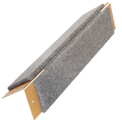 Когтеточка PAW WOW настенная, угловая, плоская, ковролин, серая, 54x21x1,5см, крупный план