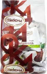 Десерт АККОНД Добрянка, с фундуком, 500г, крупный план