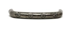 Ручка-скоба 96 мм чернёный старинный цинк KERRON RS-102-96 BAZ, крупный план