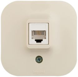 Розетка компьютерная 1 пост Legrand Quteo слоновая кость, вид