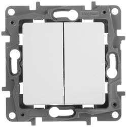 Переключатель 2-клавишный Legrand Etika 672212 белый, изображение