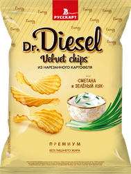 Чипсы картофельные DR.DIESEL со вкусом сметана и зеленый лук, 120г, крупный план