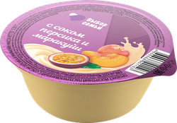 Продукт йогуртный пастеризованный ВЫБОР СЕМЬИ с соком персика и маракуйи 2,5%, без змж, 130г, крупный план