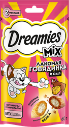 Лакомство для взрослых кошек DREAMIES MIX (Микс) говядина, сыр, 60г, крупный план