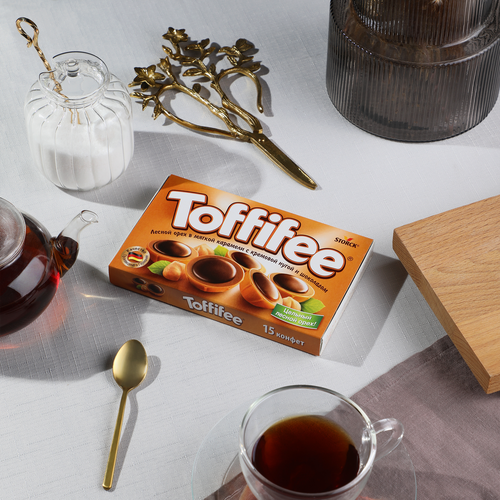 Конфеты TOFFIFEE с лесным орехом, 125г, картинка
