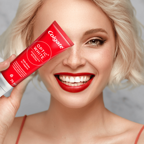 Зубная паста COLGATE Optic White Искрящаяся мята отбеливающая, 75мл, фотография