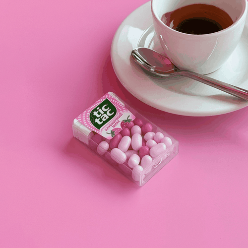 Драже TIC TAC Клубничный Микс, 16г, крупный план