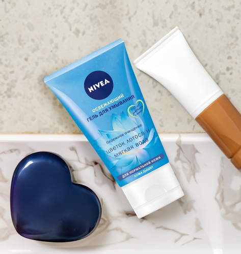 Гель для умывания NIVEA освежающий, для нормальной кожи, 150мл, крупный план