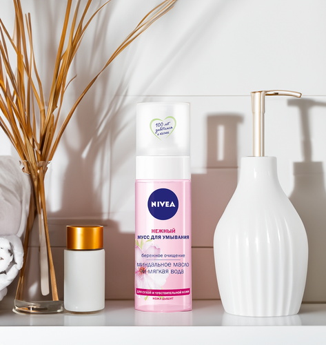 Мусс для умывания NIVEA для сухой и чувствительной кожи, 150мл, фотография