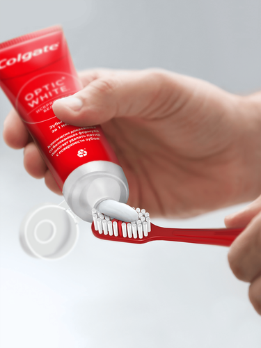 Зубная щетка COLGATE Макс Блеск, средней жесткости, 1+1, 2шт, картинка