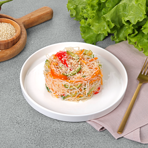 Фунчоза По-восточному с овощами ЛЕНТА FRESH, весовая, крупный план
