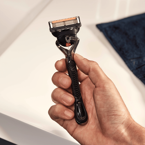 Кассеты GILLETTE FUSION ProGlide для мужской бритвы, детальное фото