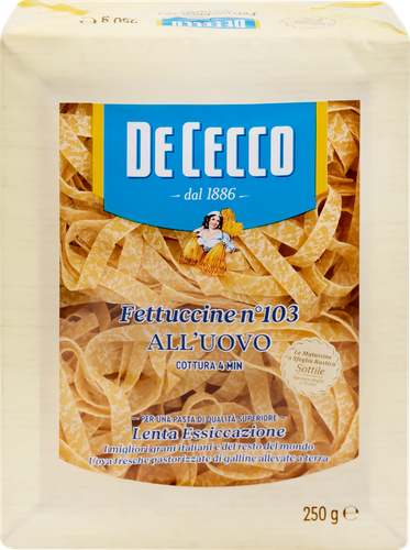 Макароны DE CECCO Fettuccine №103 яичные, 250г, крупный план