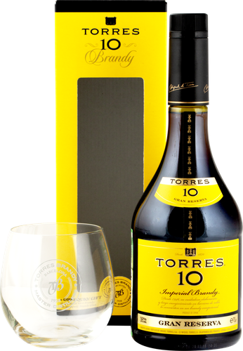 Бренди TORRES 10 Gran Reserva 38%, п/у + стакан, 0.7л, крупный план