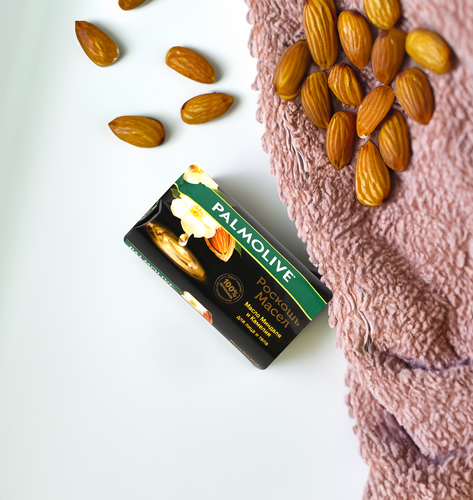 Туалетное мыло PALMOLIVE Роскошь масел с маслом миндаля и камелии, 90г, детальное фото