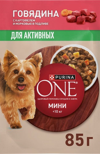 Корм влажный для взрослых собак PURINA ONE Мини для мелких и карликовых пород с активным образом жизни, с говядиной, картофелем и морковью в подливе, 85г, крупный план