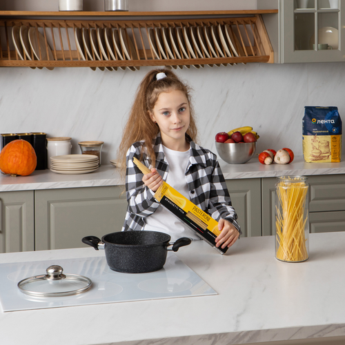 Кастрюля HOMECLUB Marble, литой алюминий, стеклянная крышка 2л Арт. HC-2K, фотография