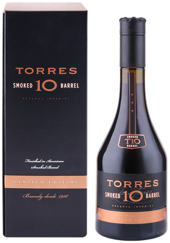 Бренди TORRES 10 Смоукд Баррел 38%, п/у, 0.7л, крупный план