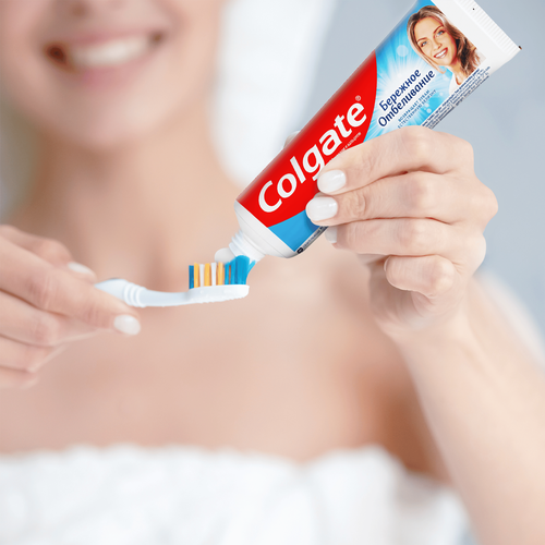 Зубная паста COLGATE Бережное отбеливание, с фтором и кальцием, 100мл, фото