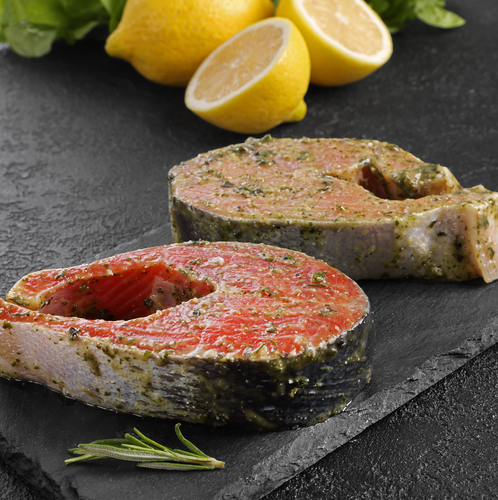 Форель Радужная в маринаде с чесноком и сливками, стейк ЛЕНТА FRESH, весовая, фото