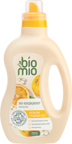 Кондиционер для белья BIOMIO BIO-SOFT Апельсин, грушевый цвет, экологичный, 800мл, крупный план