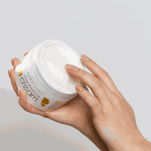 Крем для лица ARAVIA PROFESSIONAL Vital Moisture Сream Суперувлажнение и регенерация, 150мл, крупный план