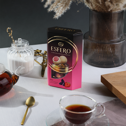 Конфеты ESFERO из белого шоколада, со вкусом клубники и базилика, 186г, детальное фото