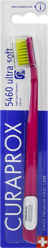 Зубная щетка CURAPROX CS 5460 Ultra soft от 13 лет, крупный план