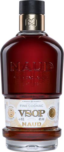 Коньяк NAUD VSOP 40%, п/у,  0.7л, крупный план