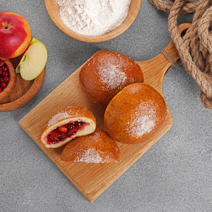 Пирожок ЛЕНТА FRESH Домашний с яблочно-брусничной начинкой, 100г, превью