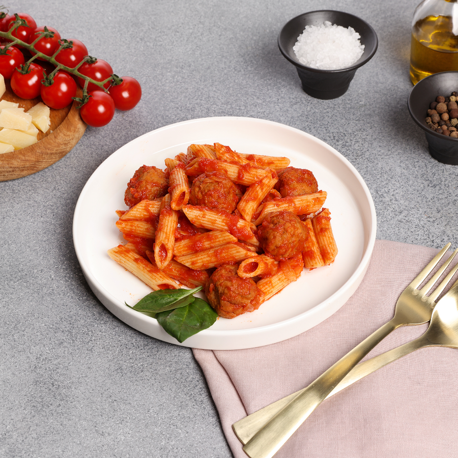 Паста пенне в томатном соусе с куриными фрикадельками ЛЕНТА FRESH, 340г, превью