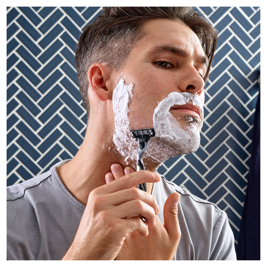 Кассеты сменные для бритья GILLETTE Mach3 Turbo, 4шт, предпросмотр