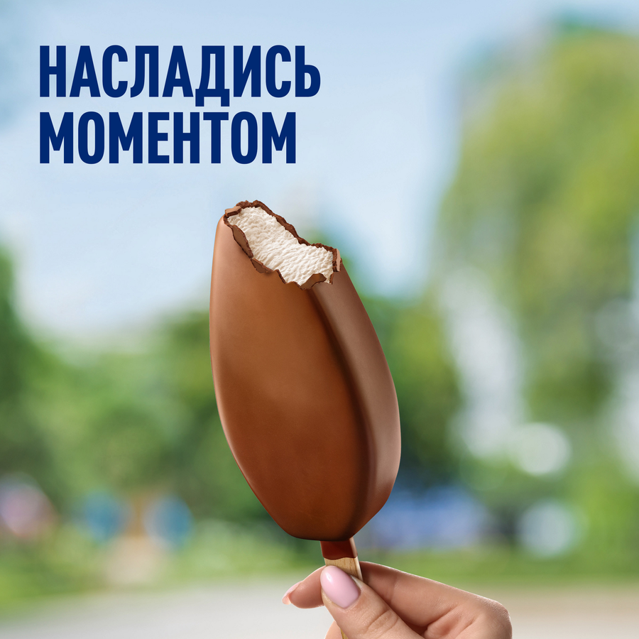 Мороженое молочное BOUNTY Молочное, с мякотью кокоса и кокосовым молоком  в глазури 6%, без змж, эскимо, 60г, превью