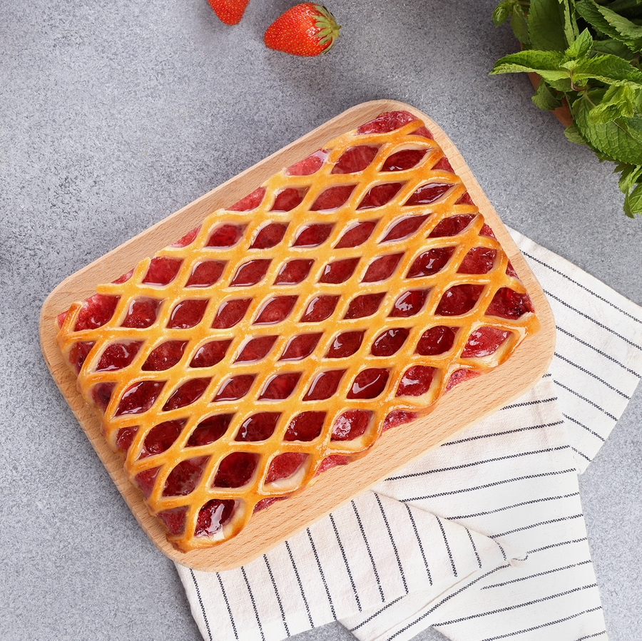 Пирог с клубникой, 350г, превью
