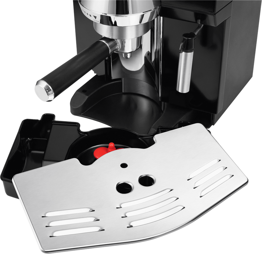 Кофеварка для молотого кофе DELONGHI Эспрессо, 1450Вт, 1л, 15 бар, черная, Арт. EC820.B, предпросмотр